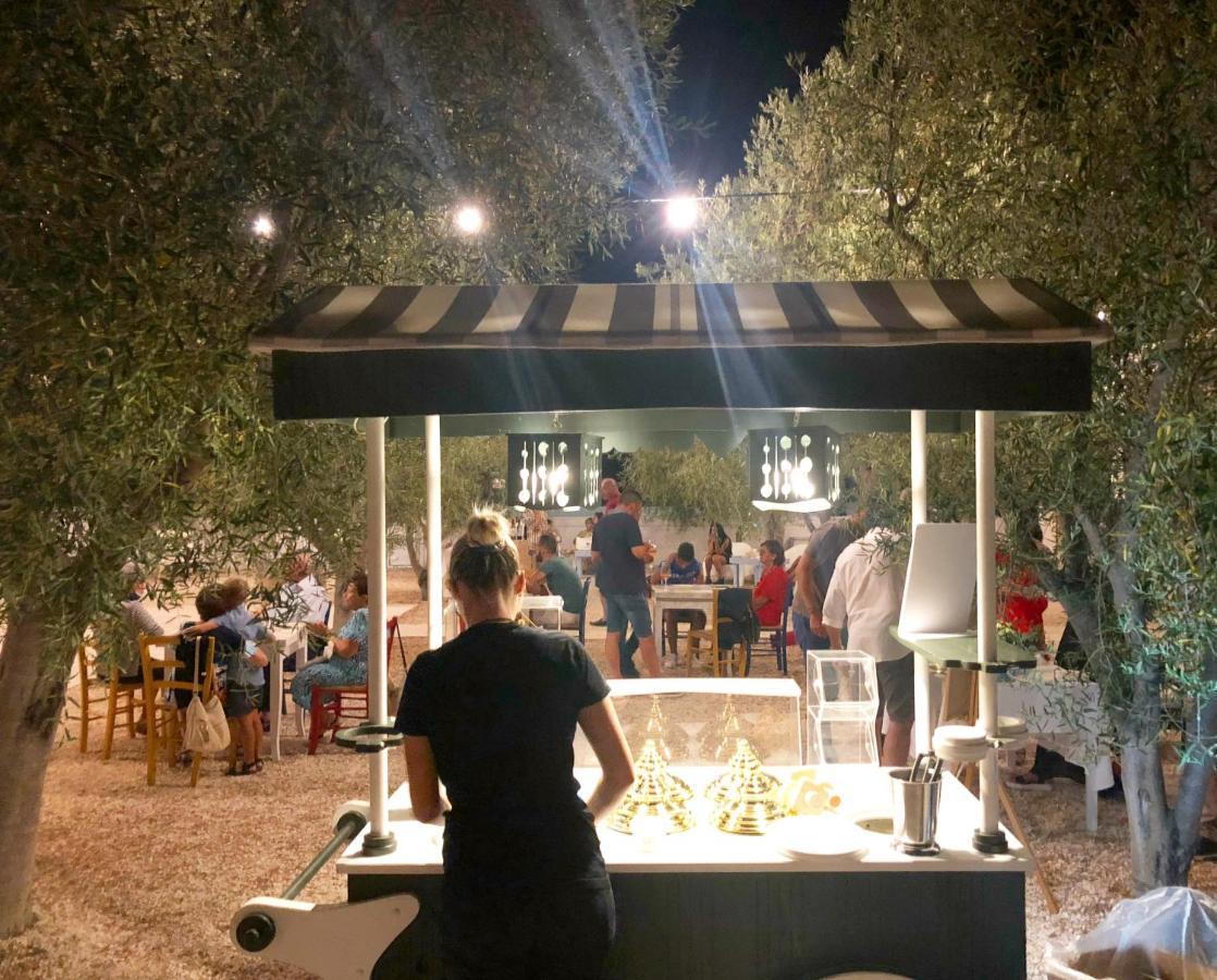 Tenuta Amostuni-Country House ภายนอก รูปภาพ