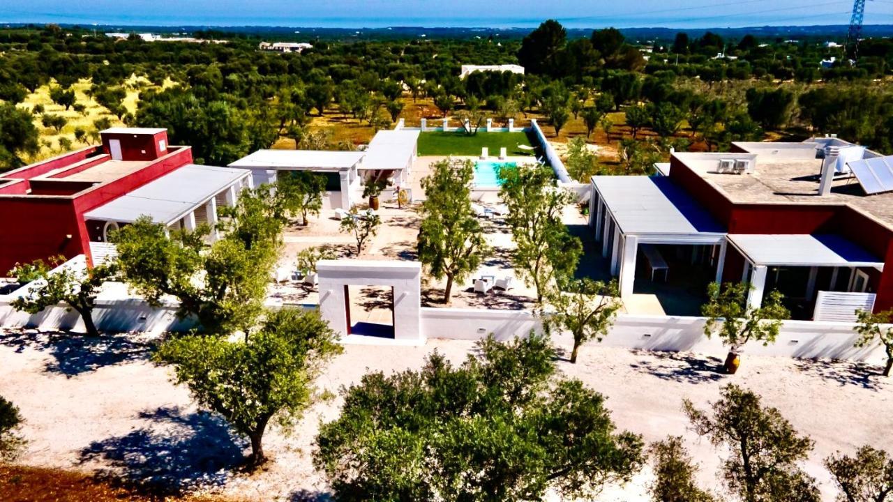 Tenuta Amostuni-Country House ภายนอก รูปภาพ