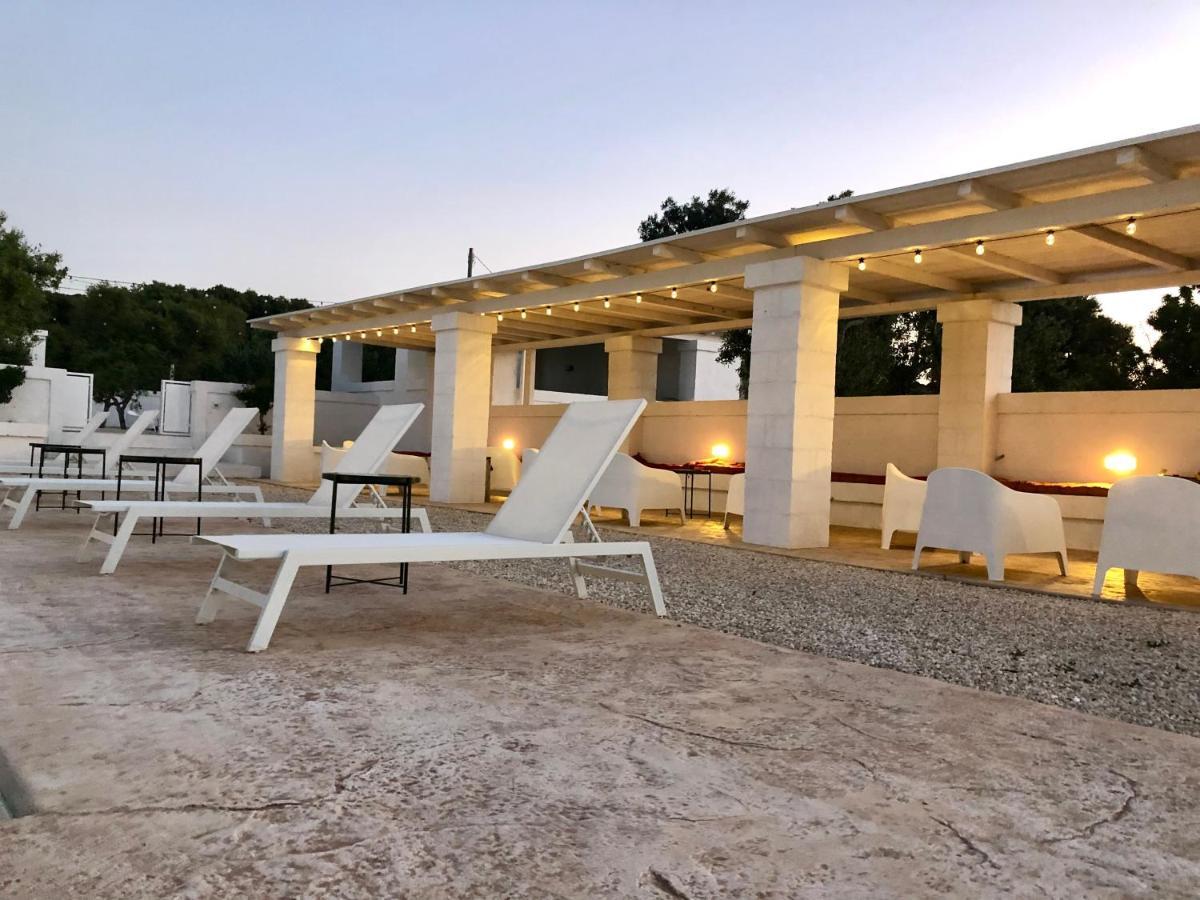 Tenuta Amostuni-Country House ภายนอก รูปภาพ