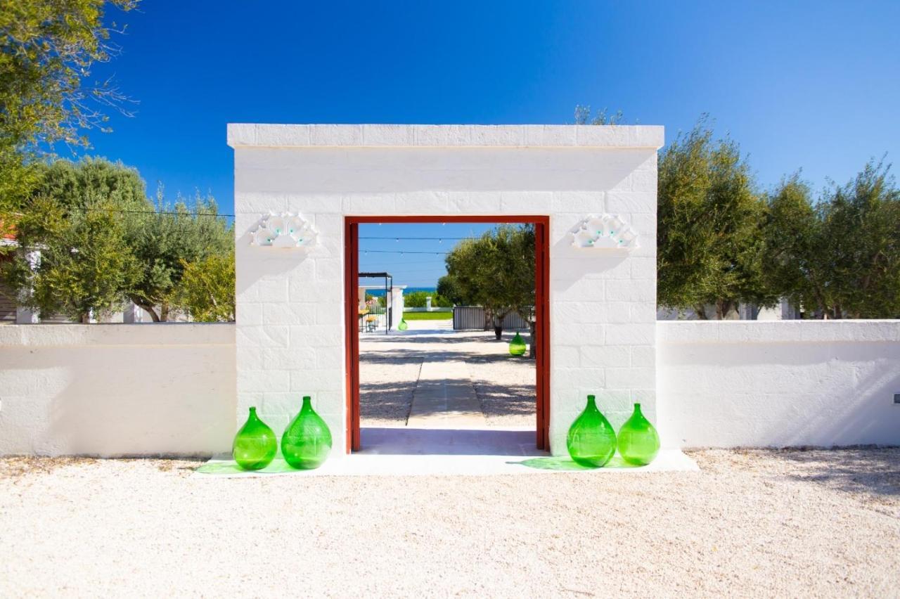 Tenuta Amostuni-Country House ภายนอก รูปภาพ