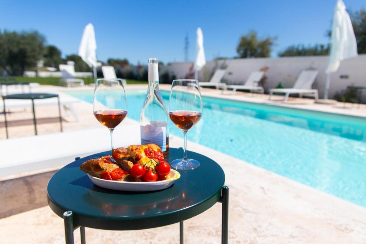 Tenuta Amostuni-Country House ภายนอก รูปภาพ