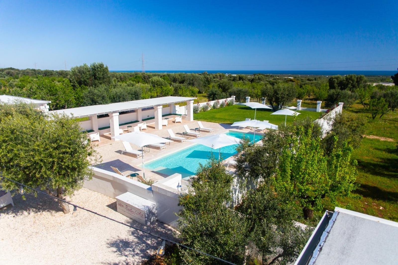 Tenuta Amostuni-Country House ภายนอก รูปภาพ