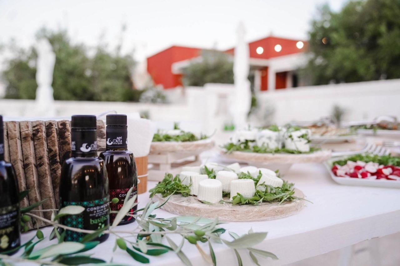Tenuta Amostuni-Country House ภายนอก รูปภาพ