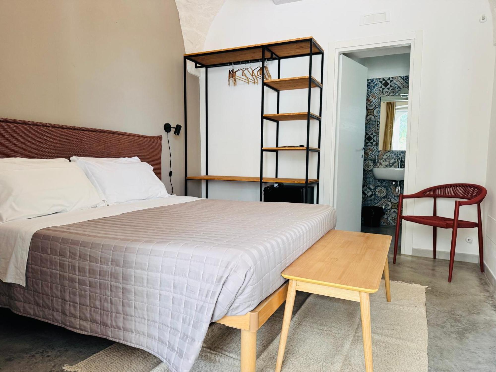 Tenuta Amostuni-Country House ภายนอก รูปภาพ