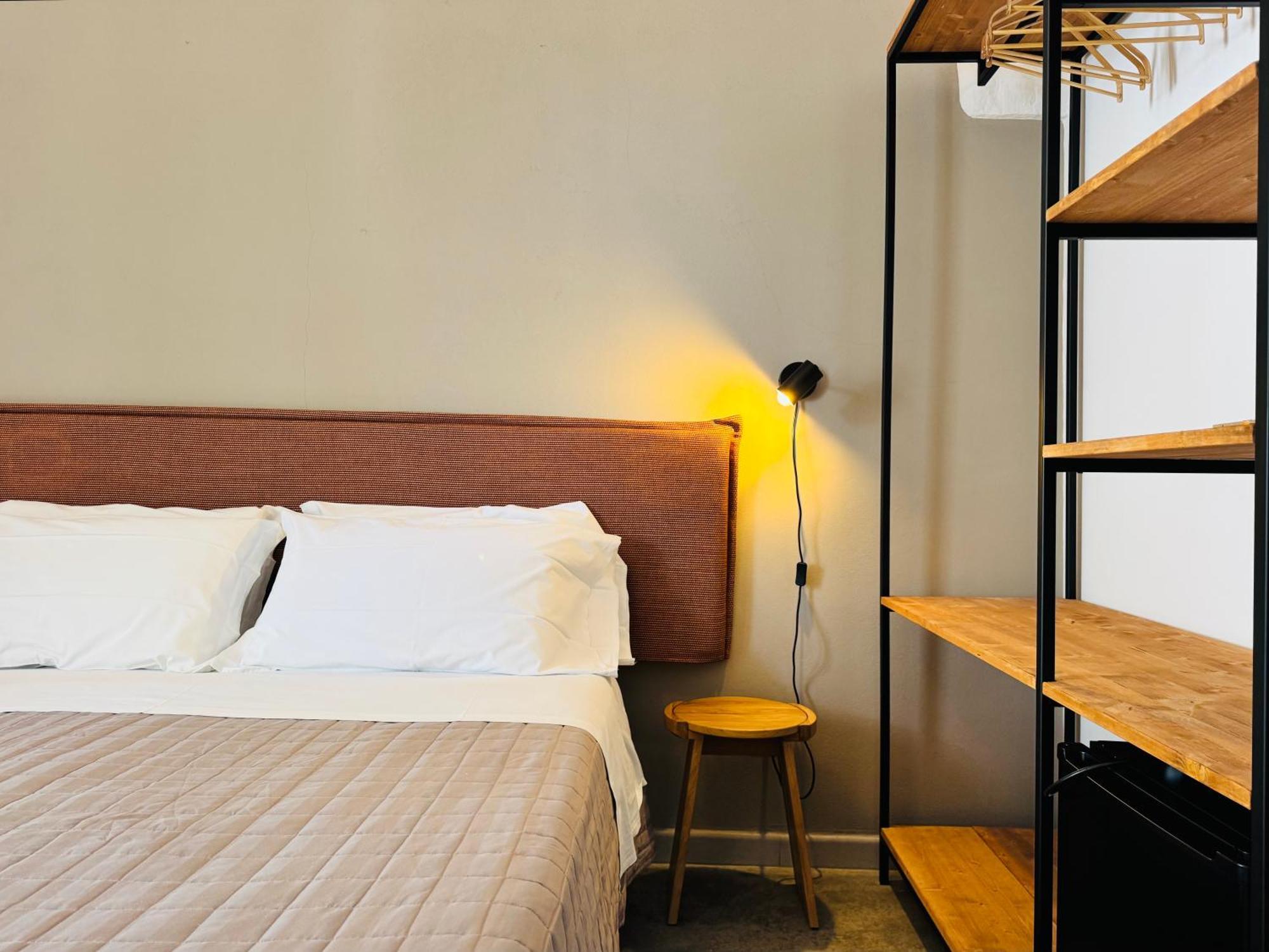 Tenuta Amostuni-Country House ภายนอก รูปภาพ
