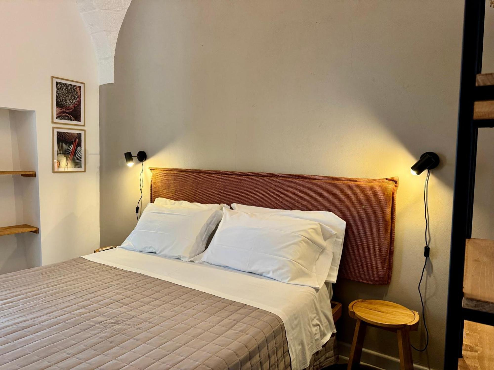 Tenuta Amostuni-Country House ภายนอก รูปภาพ