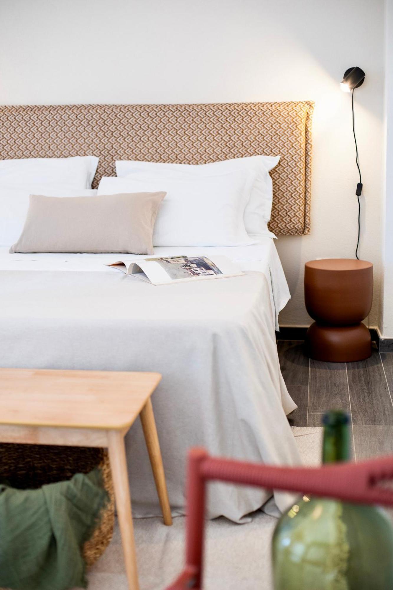 Tenuta Amostuni-Country House ภายนอก รูปภาพ
